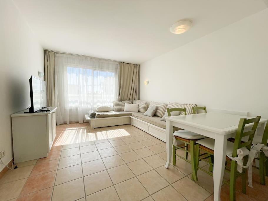 Palais Josephine Apartment Бюсолей Екстериор снимка